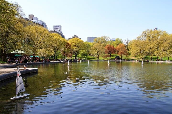 Central Park Self-Guided Scavenger Hunt | App-Led Urban Adventure in NYC photo 3