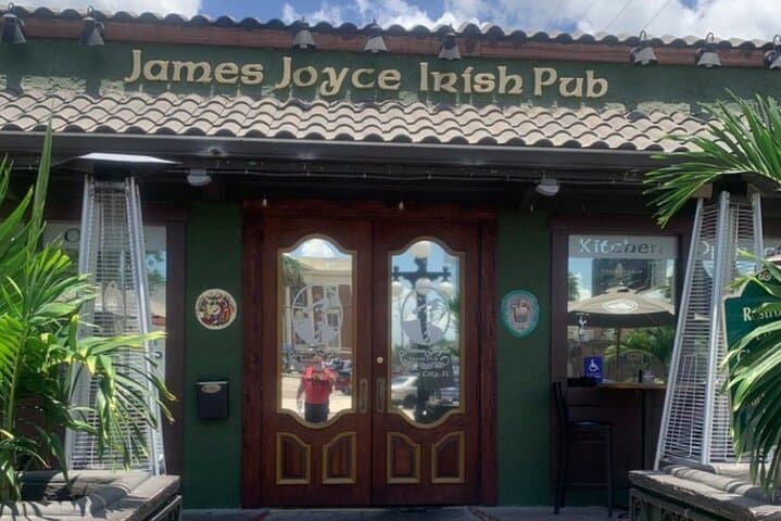 Tampa Bar Hunt: App-Led Ybor City Scavenger Bar Crawl photo 3