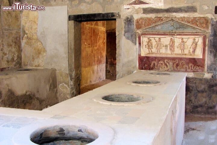 Full-Day Private Tour: Sorrento, Positano & Pompeii from Naples photo 5