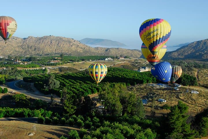 Temecula Sunrise Hot Air Balloon Ride with Champagne & Vineyard Views photo 4
