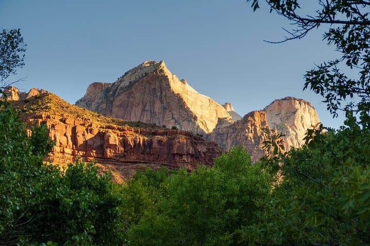2-Day Zion and Bryce In-Depth National Parks Tour — Camp or Hotel Options photo 4