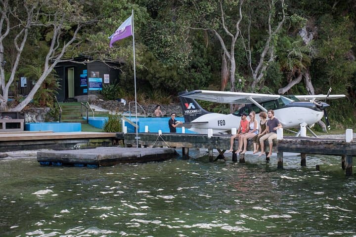 Rotorua Floatplane to Lake Rotoiti Hot Pools: Scenic Flight & Thermal Soak photo 5