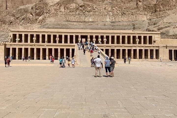 Full-Day Luxor East & West Bank Tour — Valley of the Kings, Karnak & Hatshepsut photo 6