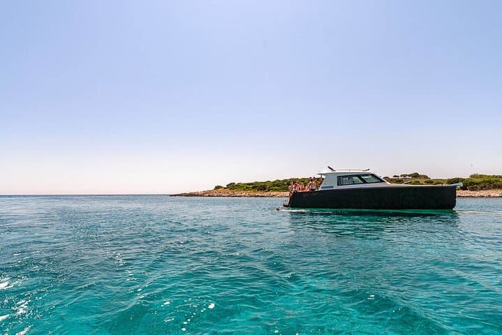 Blue Cave & Hvar Private Day Trip from Split — Biševo, Stiniva & Pakleni Islands photo 5