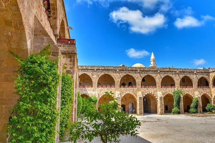 Sidon & Beaufort Castle Day Tour — Sea Castle to Qalaat al-Shaqif photo 2