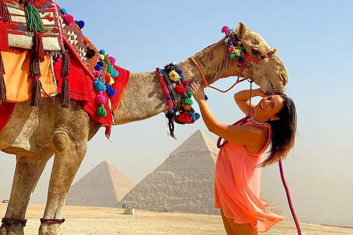 Private 3-Hour Giza Pyramids & Sphinx Tour with Camel Ride photo 2