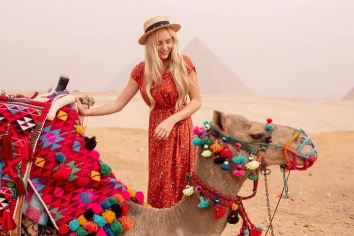 Giza Pyramids Sunrise & Sunset Horse Carriage Ride: Horse and Camel Options photo 6