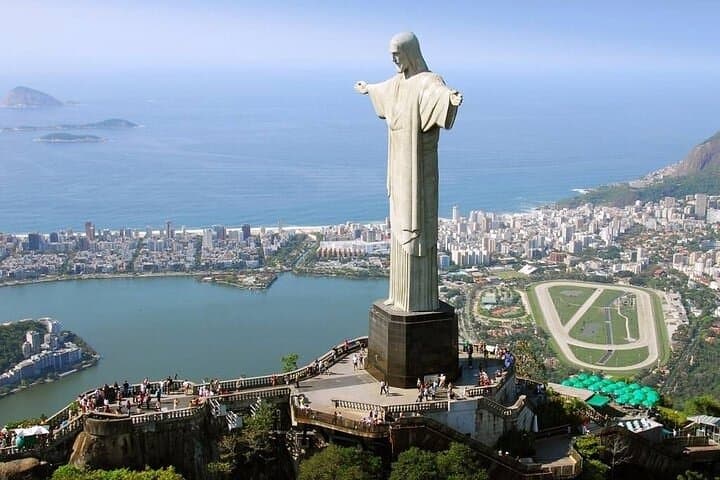 Half-Day in Rio: Christ the Redeemer & Sugarloaf Cable-Car Tour