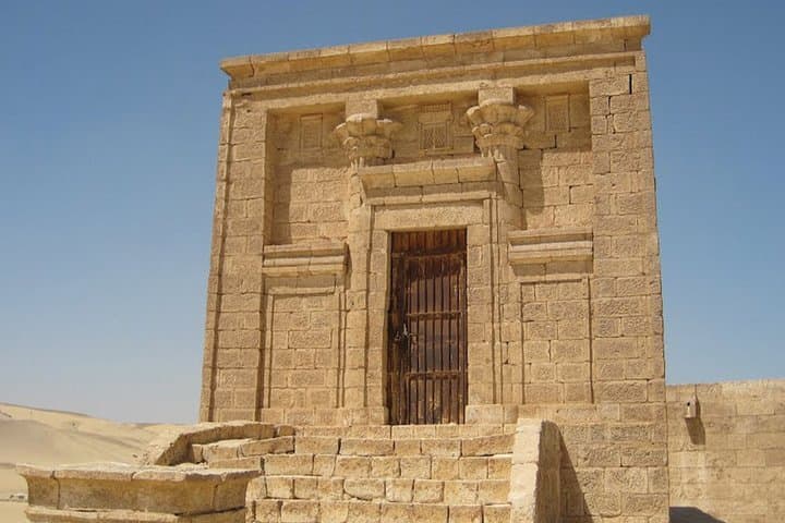 El Alamein Day Trip from Cairo — WWII War Museum & Commonwealth Cemetery