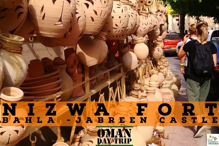 Nizwa, Bahla & Jabreen: Full-Day Forts Tour with Friday Cattle Market