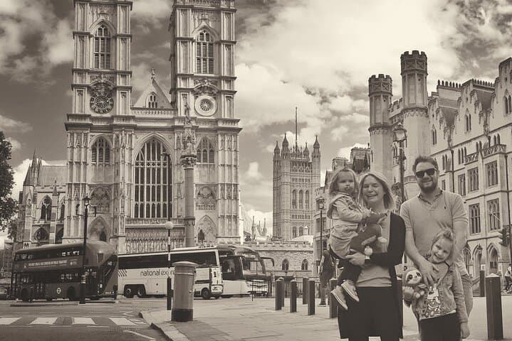 Classic London Highlights in a Black Cab: Private Guided Tour photo 6