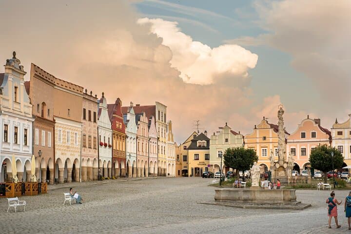 Private day trip from Cesky Krumlov to Telc: Guided UNESCO walking tour photo 5