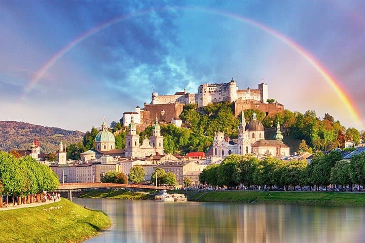 Cesky Krumlov to Salzburg Door-to-Door Shared Shuttle — Easy 3‑Hour Transfer photo 2