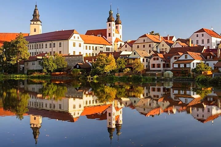 Private day trip from Cesky Krumlov to Telc: Guided UNESCO walking tour photo 6