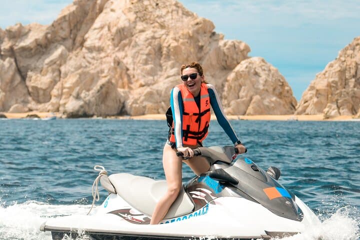 Jet Ski to El Arco: Cabo San Lucas High-Speed Bay Ride
