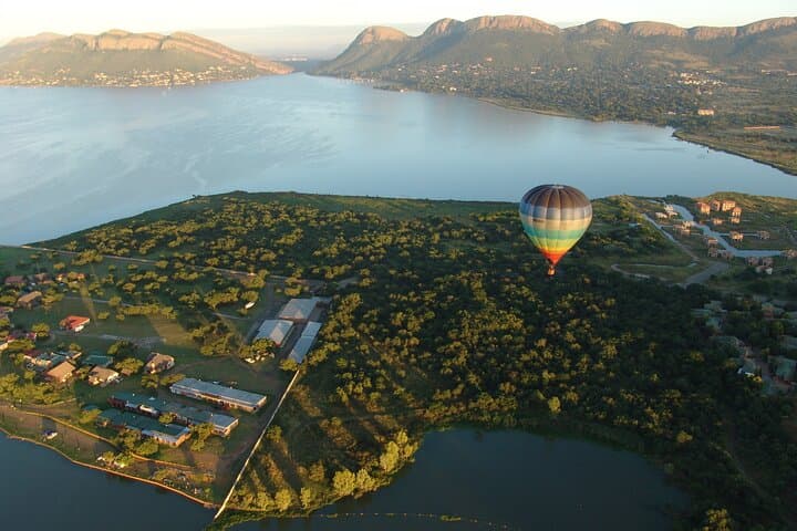 Hartbeespoort Dam & Magaliesberg Private Day Tour from Johannesburg photo 3