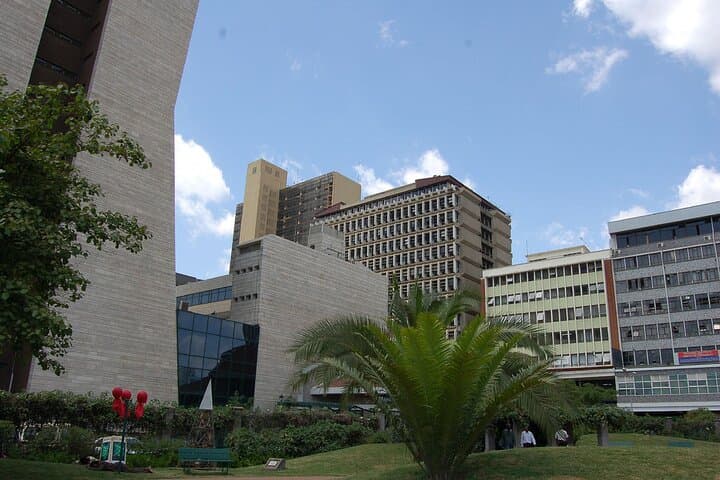 Nairobi City Day Tour: Parliament, National Museum & Railway Museum photo 3