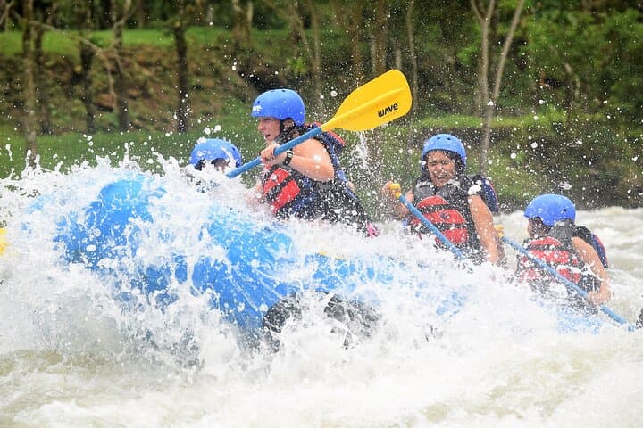 Balsa River Rafting Class II–III: San José to Arenal Day Trip photo 2