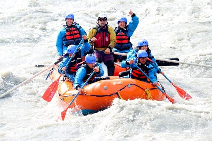 Denali Rafting Canyon Wave: Navigating the Nenana River's Wild Frontier