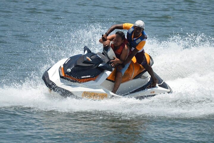 Jet Skiing in Bentota: High-Speed Ocean Rides on Sri Lanka’s Southern Coast photo 3