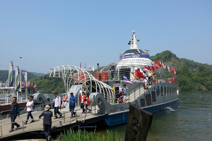 Nami Island & Petite France Day Trip from Seoul: Private Private Tour Guide and Tips photo 6