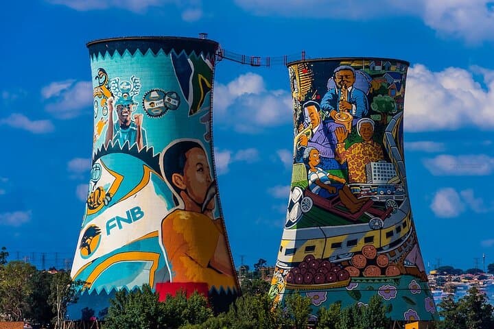 Soweto Half-Day Tour: Hector Pieterson, Vilakazi Street & Freedom Sites