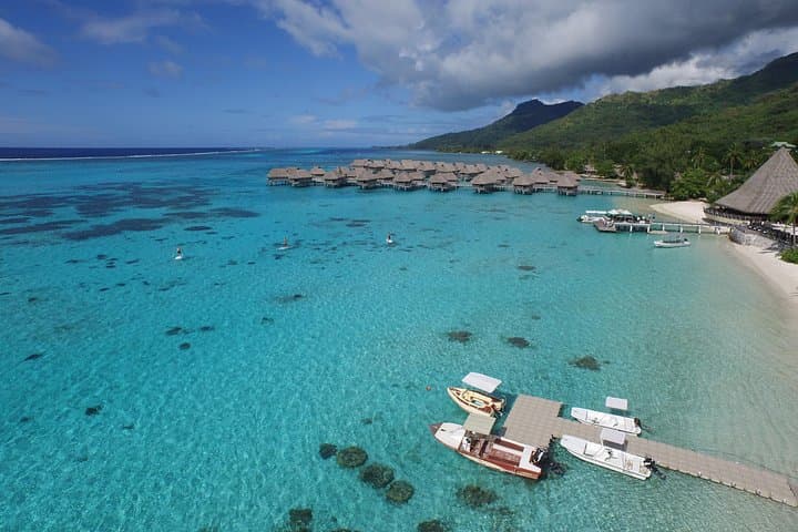 Moorea Private Boat Tour and Sea Scooter Snorkeling Trip