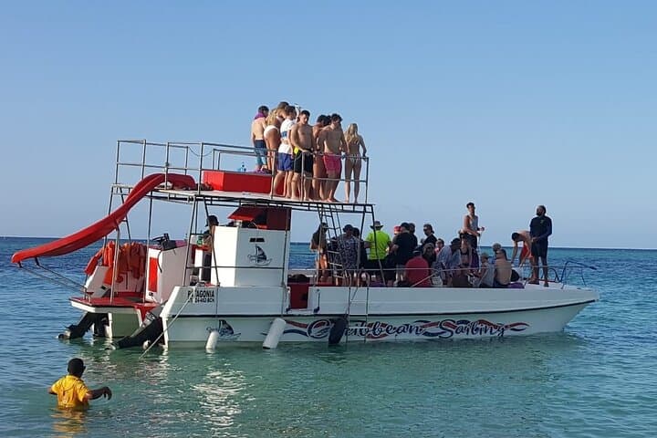 Punta Cana Party Boat: Booze Cruise, Snorkel Reefs & Shark Encounters photo 4