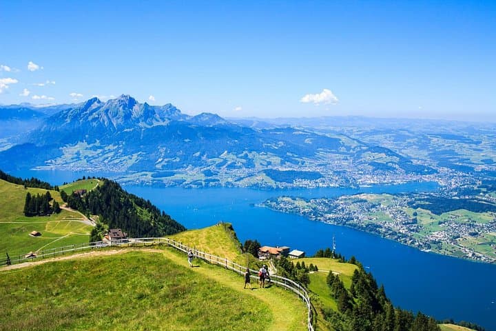Lucerne and Mount Rigi Private Day Trip from Zurich — Boat, Cogwheel & Cable Car photo 4