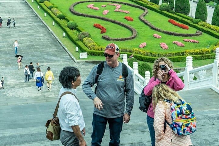 Taipei Like a Local: Private Personalized 3‑Hour City Kickstart photo 3