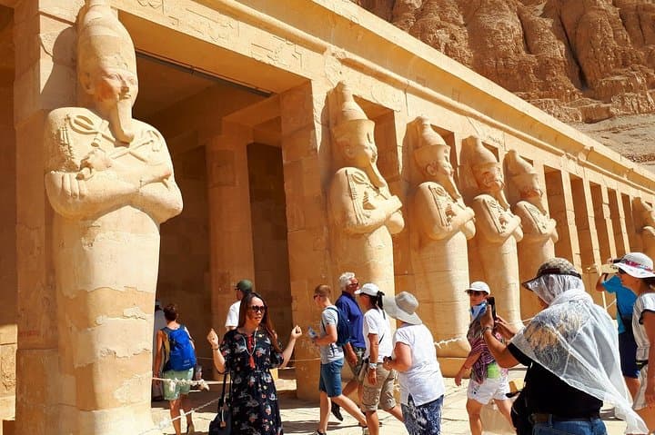 Dahabiya Nile Cruise Aswan to Luxor — 3-Night Classic Dahabiya Experience photo 4