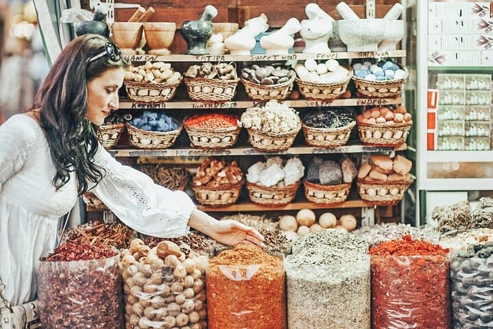 Private Dubai Must-See Tour: Jumeirah, Creek Abras & Historic Souks photo 3
