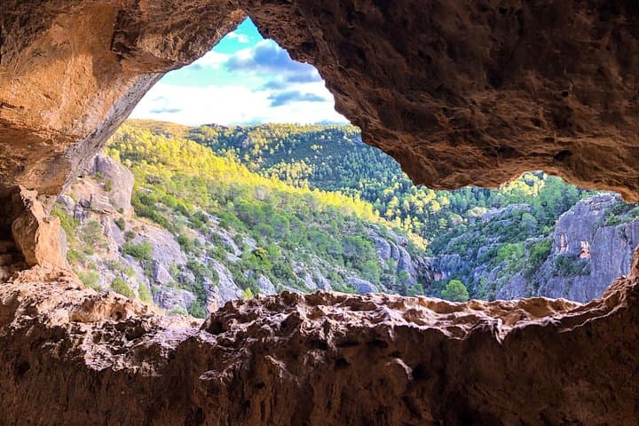 Hiking Peña Cortada: Roman Aqueduct & Ruta de Agua Day Walk from Chelva photo 3