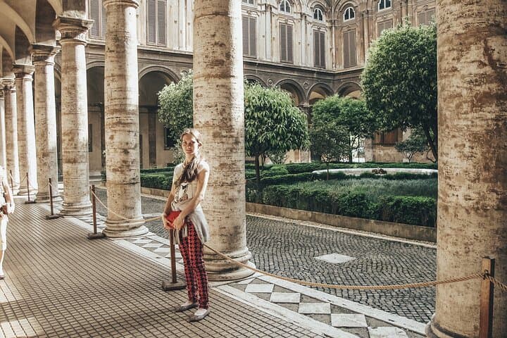 Private Family Walking Tour: Rome Off the Beaten Path with Local Expert Guide photo 3