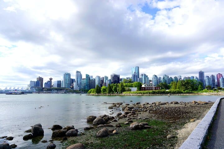 Private Full-Day Walking Tour of Vancouver — Personalized City Experience photo 3