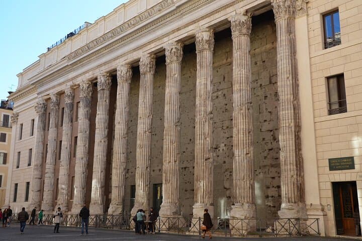 Self-Guided Ancient Rome Audio Walk: Hadrian’s Rome (Pantheon, Piazza Navona) photo 3