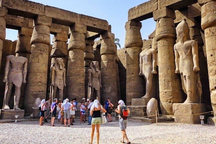 Private East Bank Tour: Karnak & Luxor Temple Complex Guided Visit
