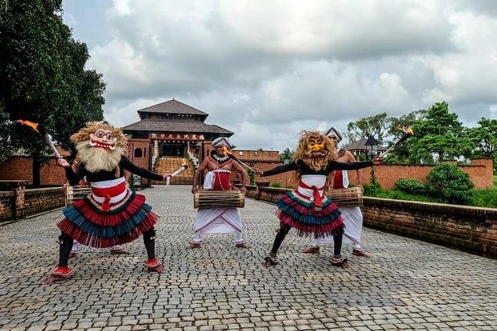 Private Day Trip to Kandy from Colombo: Temple, Culture & Scenic Highlands photo 2