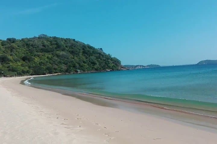 Trincomalee and Nilaveli Beach 3-Day Tour from Kandy photo 5