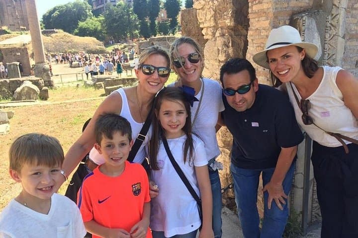 Colosseum & Ancient Rome Private Family Tour — Kids' Interactive History Adventure photo 2