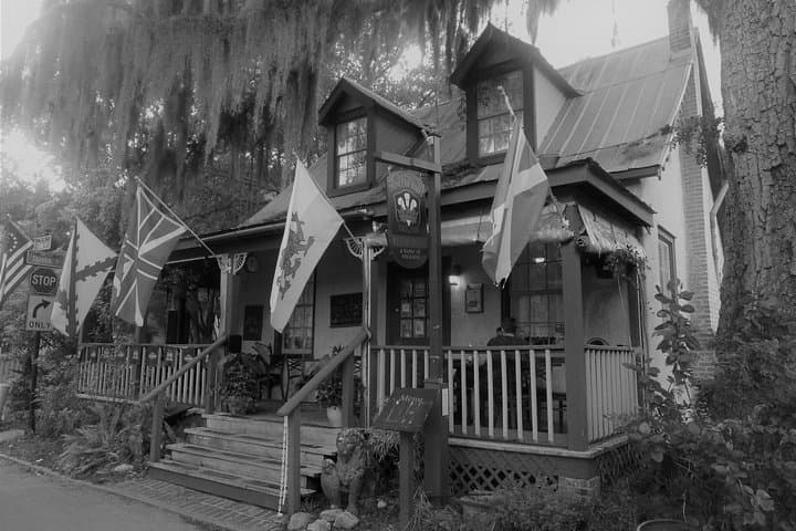St. Augustine Afterlife: 10:30pm Shadows of the Supernatural Walking Tour photo 5