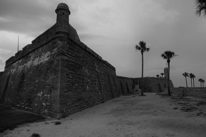 St. Augustine Afterlife Walking Tour — 8pm Beyond the Grave photo 5