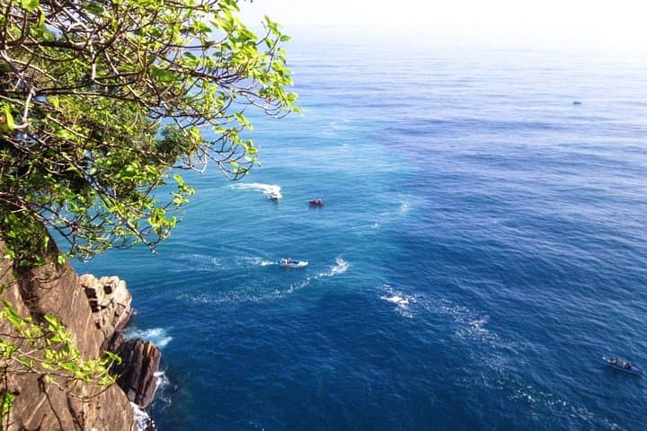 3-Day Trincomalee and Nilaveli Beach Tour from Anuradhapura: Beaches, Temples & Water Sports photo 4