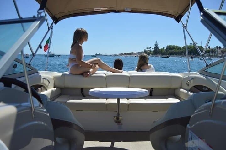 Sunset Private Boat Tour on the Tagus River — Lisbon Luxury Cruise photo 6