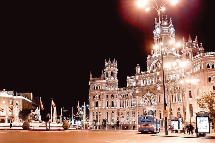 Madrid Private Photography Tour: Capture Iconic Sights with a Local Pro photo 6