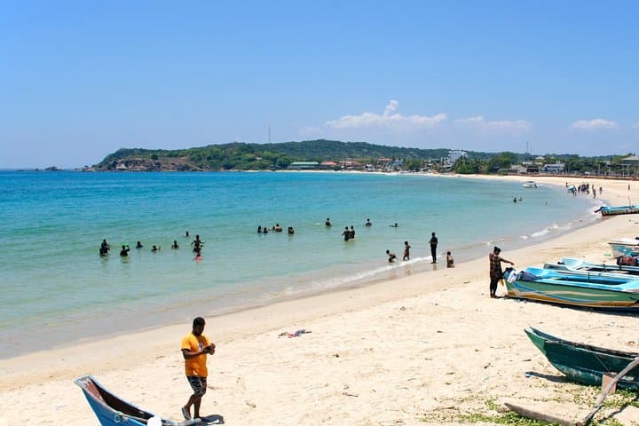 3-Day Trincomalee and Nilaveli Beach Tour from Anuradhapura: Beaches, Temples & Water Sports photo 6