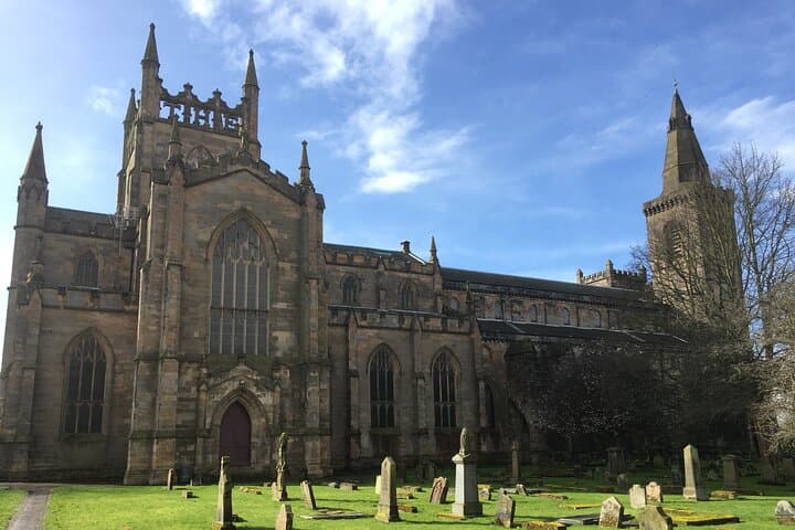 Rosslyn Chapel, Stirling Castle & Dunfermline Abbey Day Tour from Edinburgh photo 5