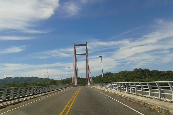 Private One-Way Transfer from San José Airport to Tamarindo — Comfortable Minivan (Up to 5) photo 4