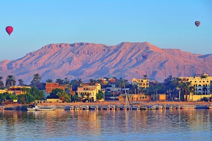 4-Day Private Nile Cruise from Aswan to Luxor with Abu Simbel & Hot Air Balloon photo 2