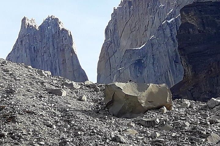 Day Trek to the Base of the Towers — Torres del Paine One-Day Hike photo 4